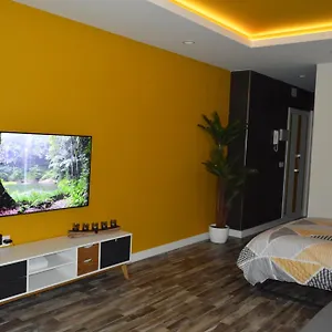  Apartment Diamond Tropical